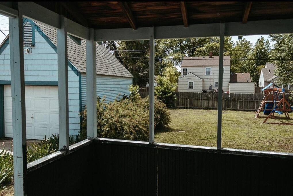 Bluebird Cottage, Walking Distance To Fairgrounds Hutchinson Exterior foto